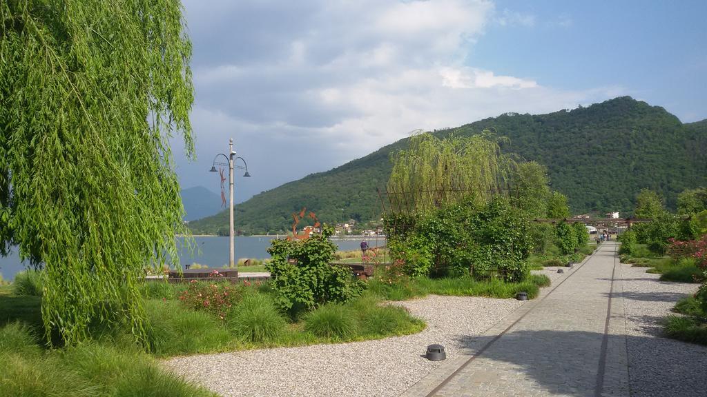 B&B Aria Di Lago Paratico Exterior photo